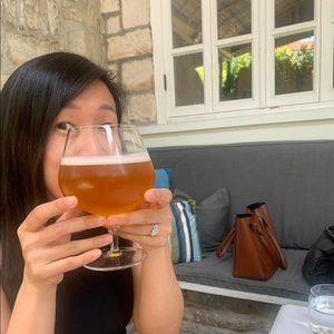 Meet your Posher, Jenny